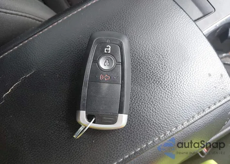 2017 Ford Fusion Se z USA, uszkodzony, nr VIN 3FA6P0H71HR410878